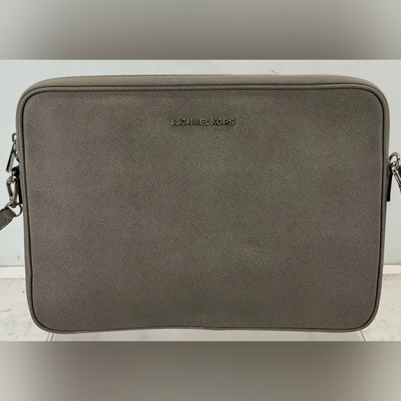 Michael Kors Other - MICHAEL KORS CROSSBODY LAPTOP BAG